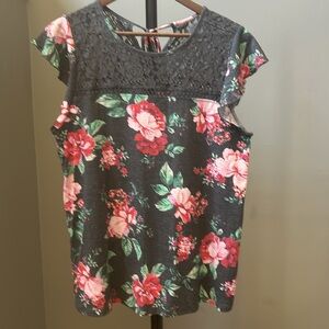 NWT Torrid size 0 floral top